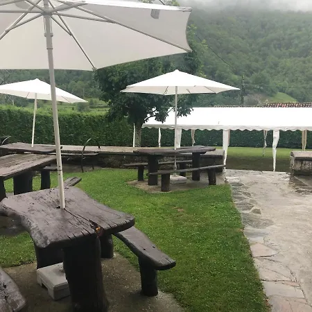 Restaurante La Carasca מלון 2*