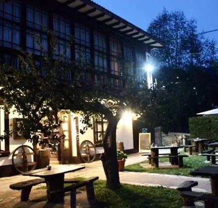 Restaurante La Carasca Hotel 2*